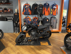 KTM 890 DUKE