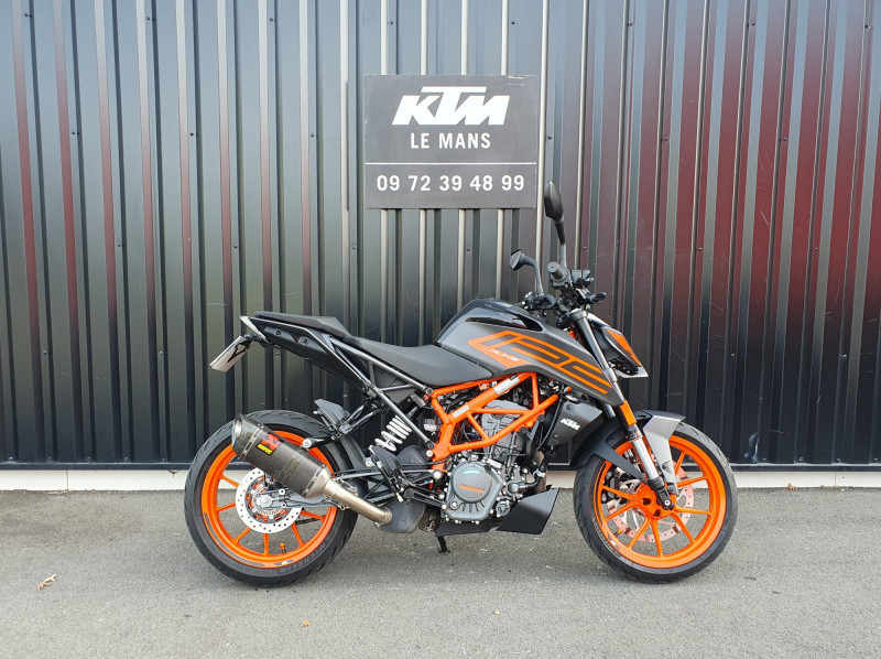 KTM 125 DUKE  SEULEMENT 2600 KILOMETRES