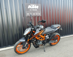 KTM 125 DUKE  SEULEMENT 2600 KILOMETRES