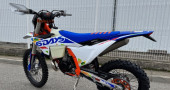 KTM 300 EXC SIX DAYS