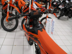 KTM 250 SX-F 2025 98h