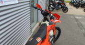 KTM 250 EXC-F 2025 42h à partir de 184€/mois*