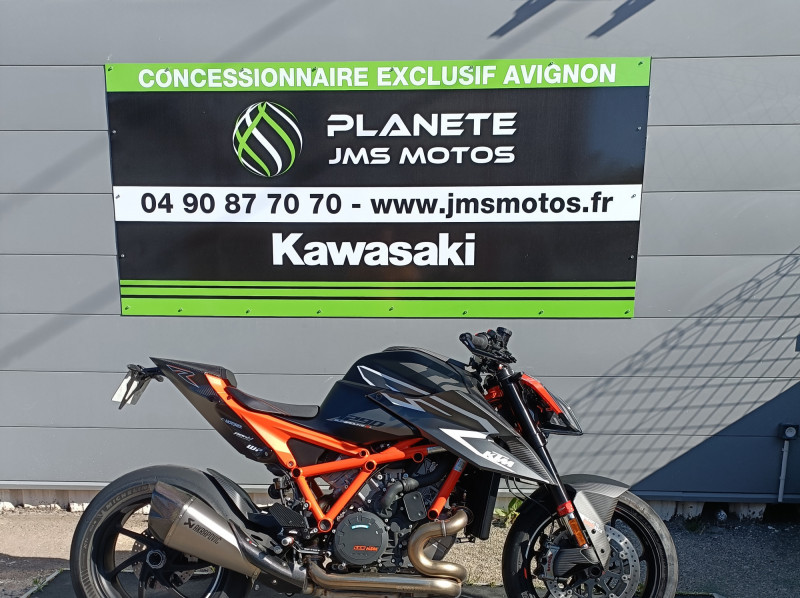 KTM SUPER DUKE 1290 RR 1705 kms 1ER MAIN  POT AKRAPOVIC