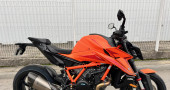 KTM 1390 SUPER DUKE R