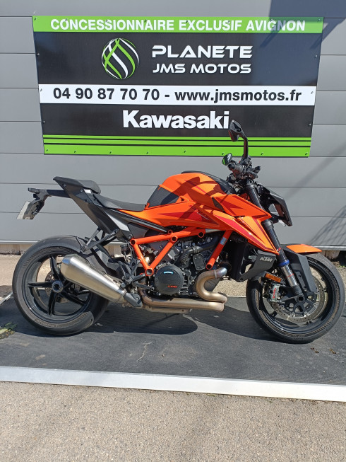 KTM SUPER DUKE 1390 R EVO 1ER MAIN A SASIR 