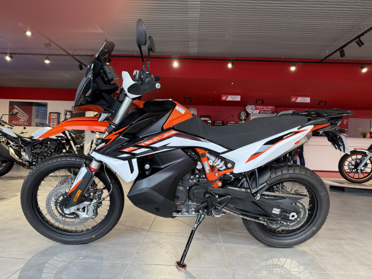 KTM 890 ADVENTURE R