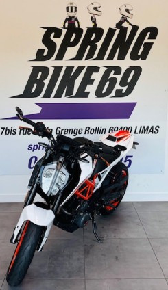 KTM 390 DUKE