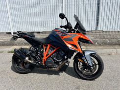 KTM 1290 SUPER DUKE GT