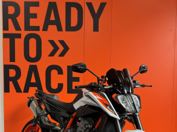 KTM 890 DUKE R