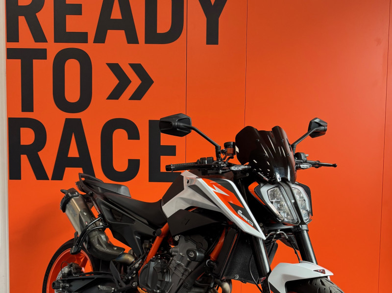 KTM 890 DUKE R