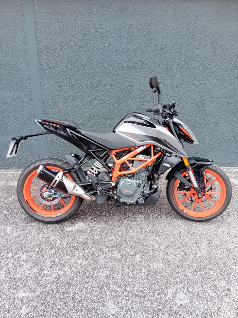 KTM 390 DUKE