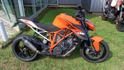 KTM 1290 SUPER DUKE R